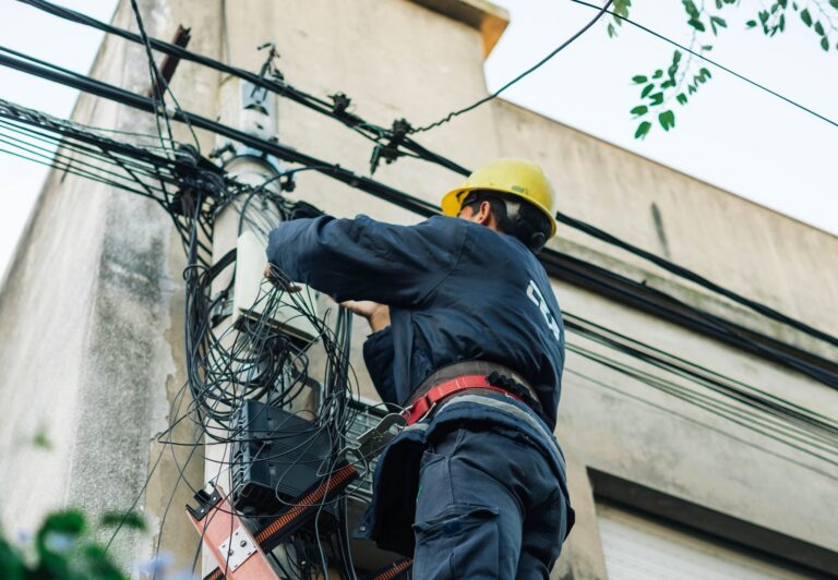 Renovación de cajas distribuidoras de Internet