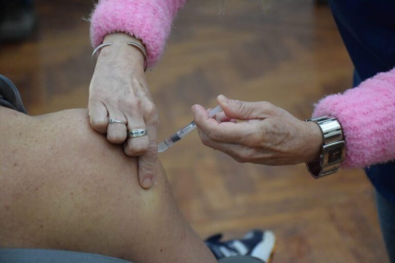 Gripe: se vacuna en los caps y en el Hospital