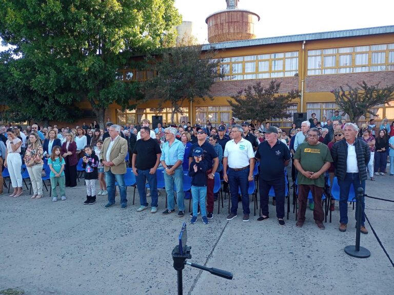 Malvinas: homenajearon a los héroes nuevejulienses