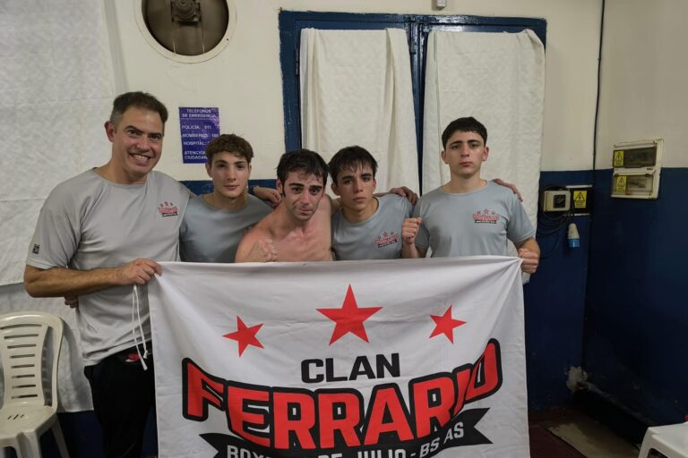 Boxeo en Bolívar con la presencia del Clan Ferrario
