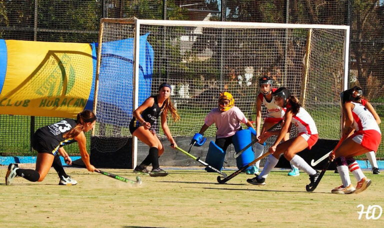 Hockey Femenino: triunfos de Atlético 9 de Julio en Casares