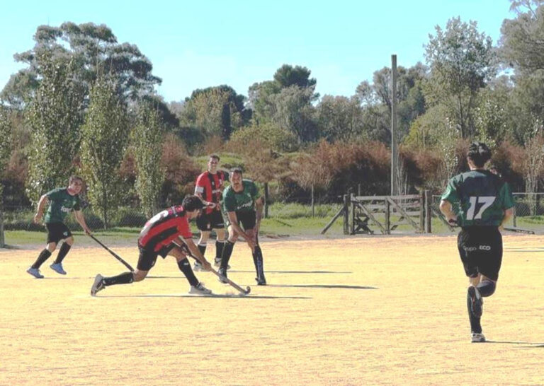 Hockey masculino: Atlético 9 de Julio venció a Sarmiento