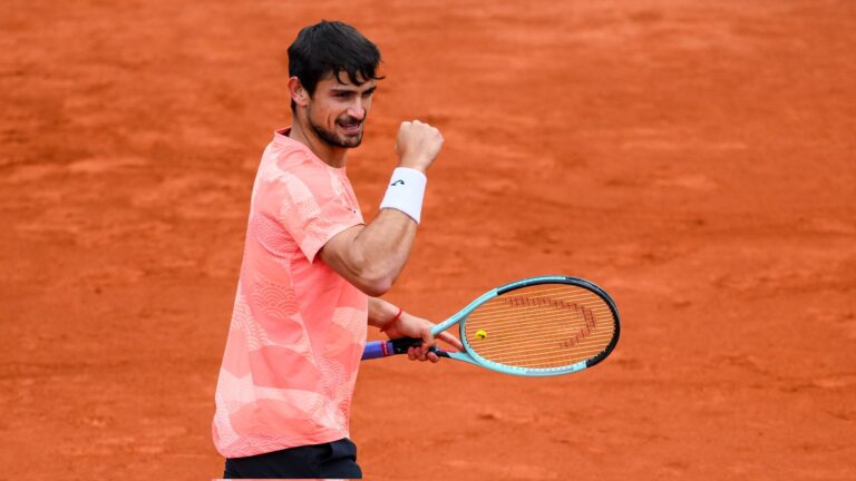 Navone ganó en Roma y jugará ante Sinner