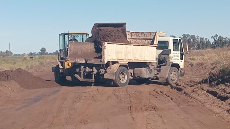 Reparación de caminos y canales