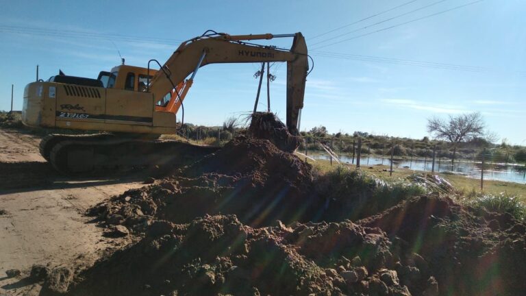 Trabajos en la reconstrucción de caminos