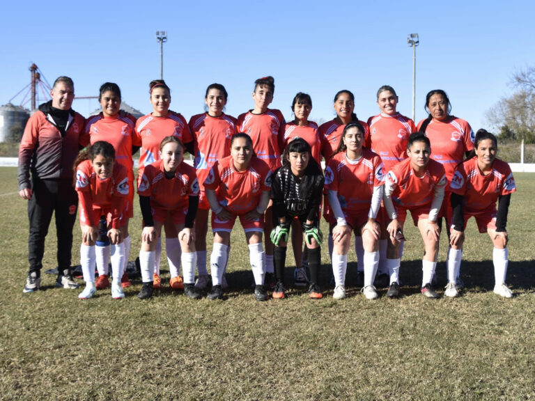 Fútbol Femenino: Agustín Alvarez venció a Morea