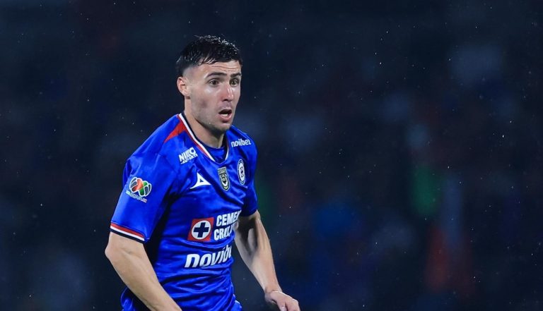 Fútbol de México: José Paradela debutó en el Cruz Azul