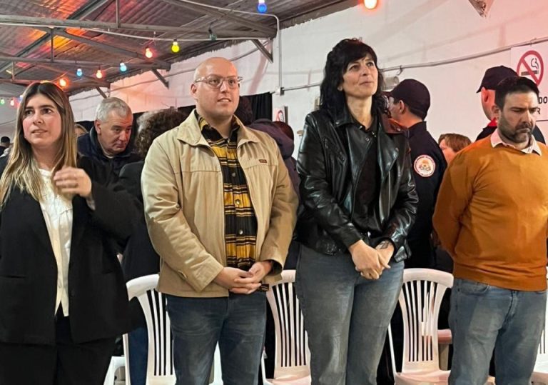 Festejo en Patricios: Centenario de la Sociedad de Fomento