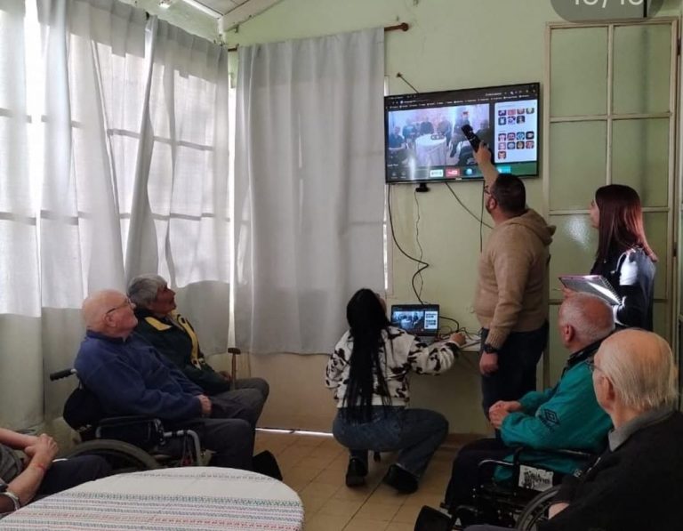 Streaming participativo en el Hogar de Ancianos