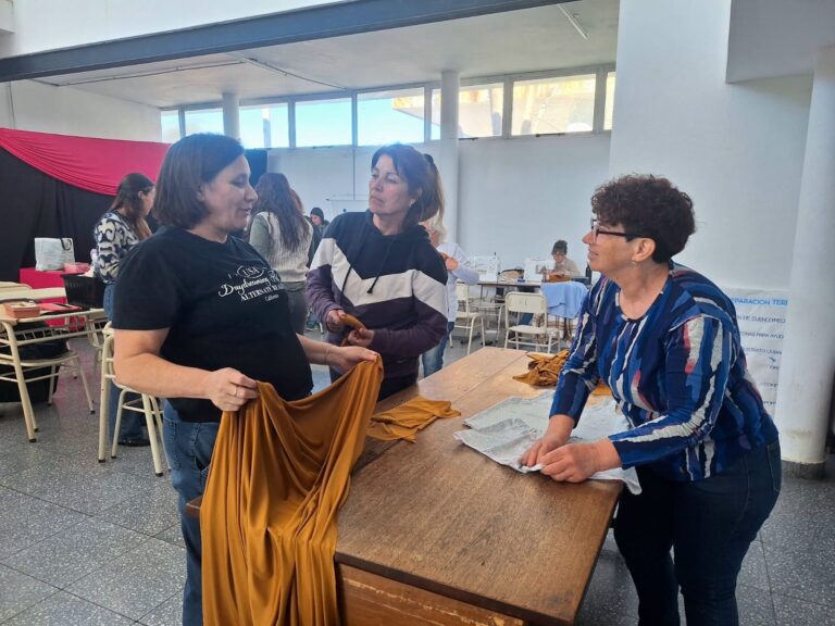 Universidad Popular: se realiza el taller de lencería