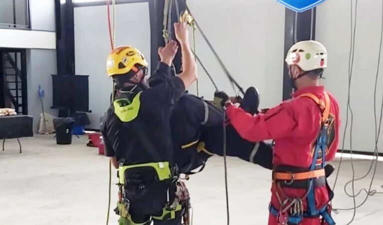 Bomberos: Jornada sobre Materiales Peligrosos