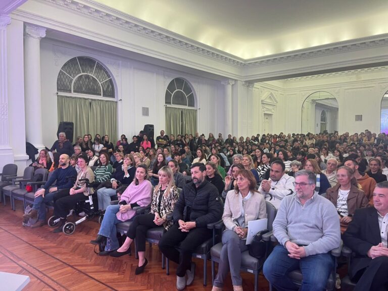 Adicciones: Gastón Pauls brindó una charla en 9 de Julio