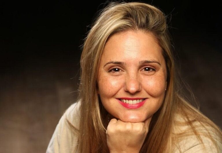 Florencia Bravo: «el teatro es magia compartida»