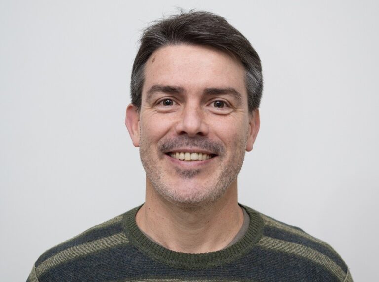 Somos: «debemos aportar trabajo y compromiso»