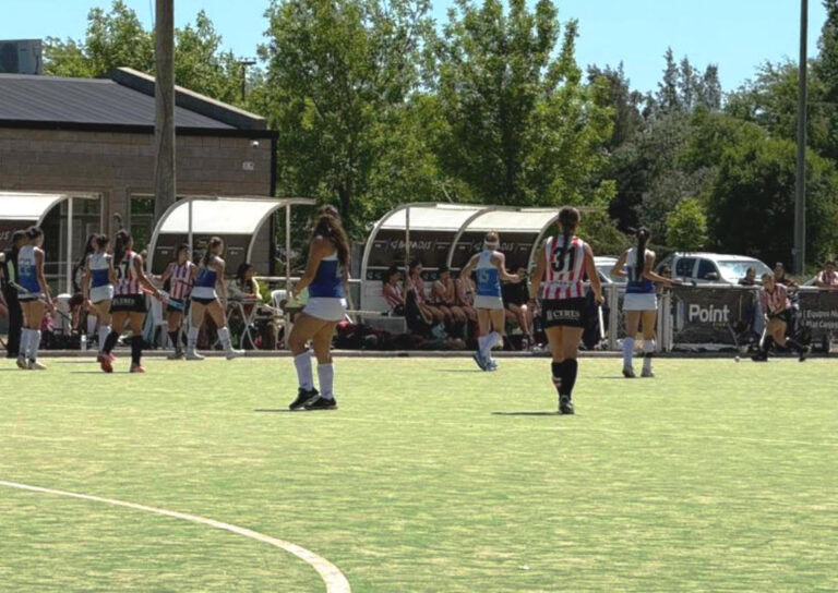 Hockey: Atlético 9 de Julio jugó en Saladillo