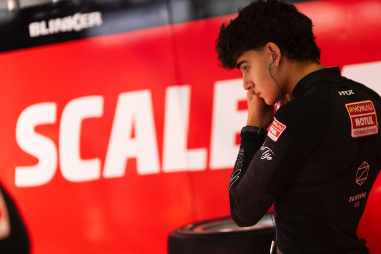 Santiago Baztarrica corrió la última fecha en la F4 de España