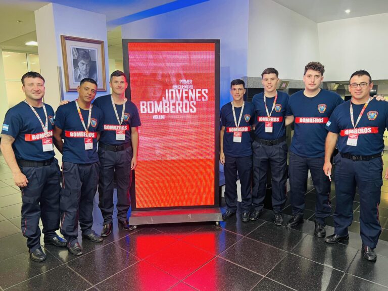 Participación en el Primer Encuentro de Jóvenes Bomberos