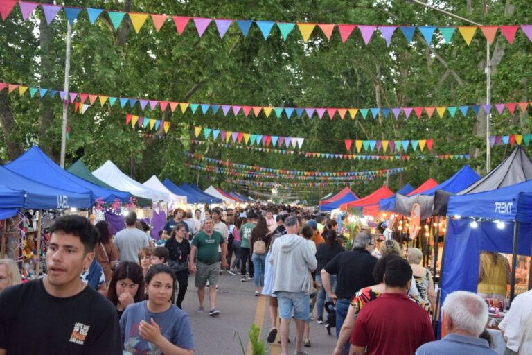 Más de 12 mil personas disfrutaron de los festejos en 9 de Julio