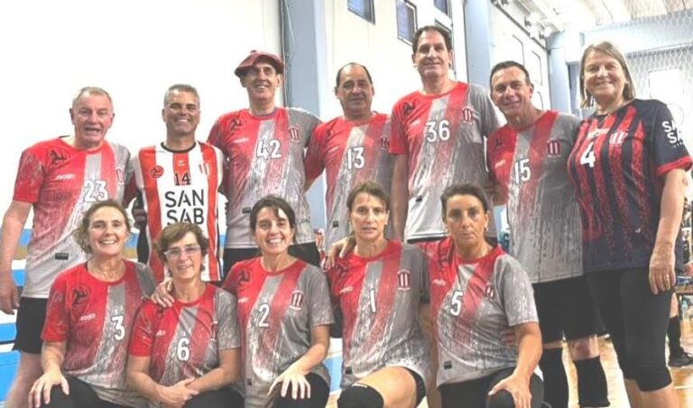 Newcom: Atlético 9 de Julio N° 1 del País y diez jugadores seleccionados