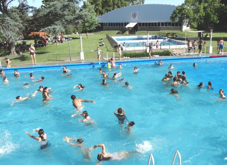 Comenzó la actividad de verano del Club Atlético