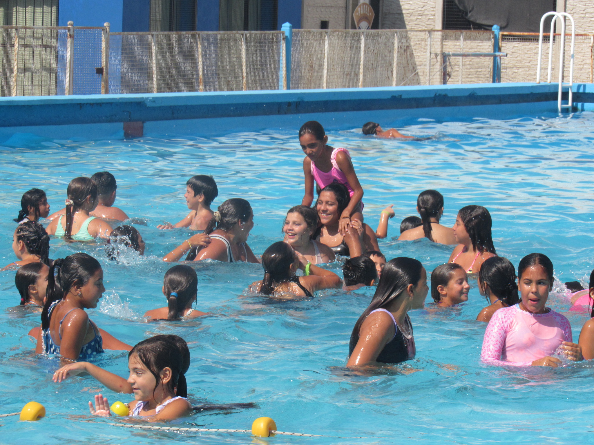 Escuelas Abiertas en Verano: cierre en el Club Libertad