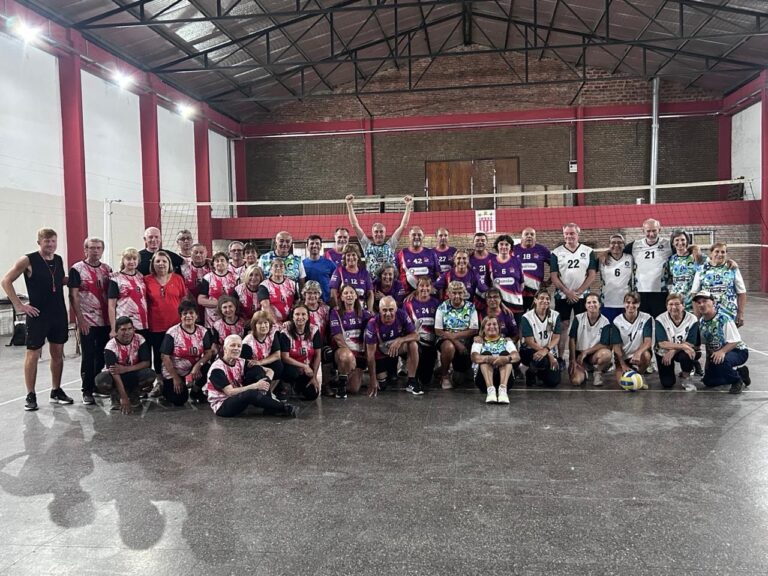 Encuentro de Newcom +40: 7 y 15 de enero en el Playón