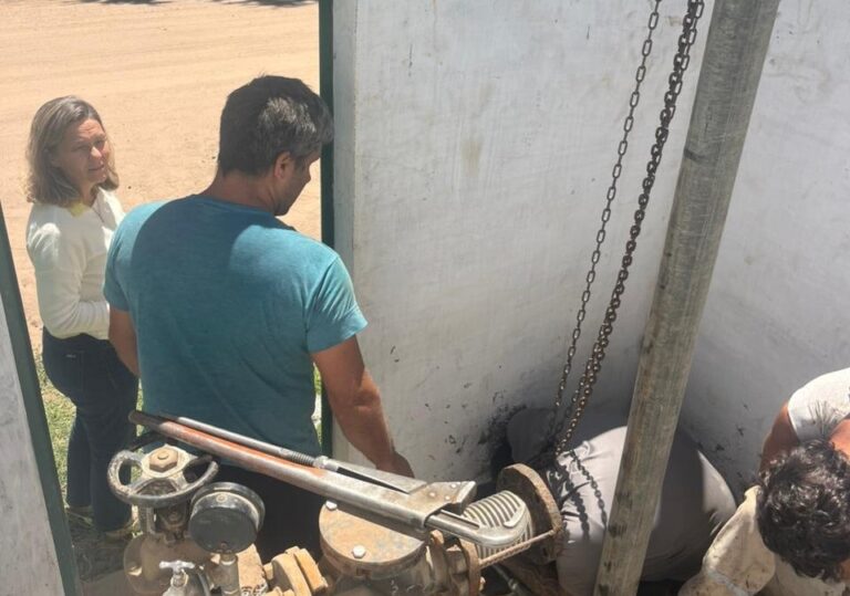 Colocan nueva bomba de agua en Ciudad Nueva