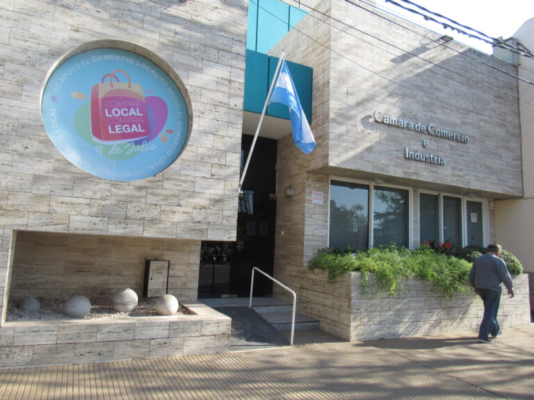 Esta semana dos feriados inamovibles: Jueves por Malvinas y Viernes Santo