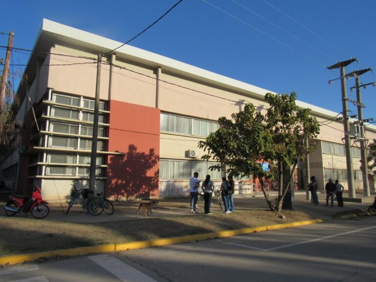 La Municipalidad aclaró que se realizará la obra de gas de la Escuela Nº 8