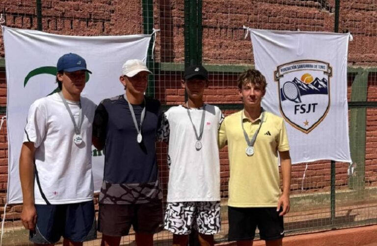 Tenis: Valentino Rossi campeón en San Juan, como doblista