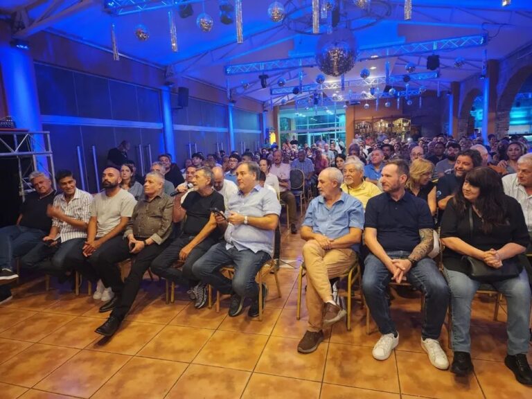 El kicillofismo dio el puntapié inicial en Córdoba de la mano de Caserio y Javier Alonso