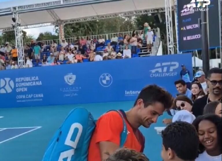 Mariano Navone definirá el torneo ante Mattia Belluci