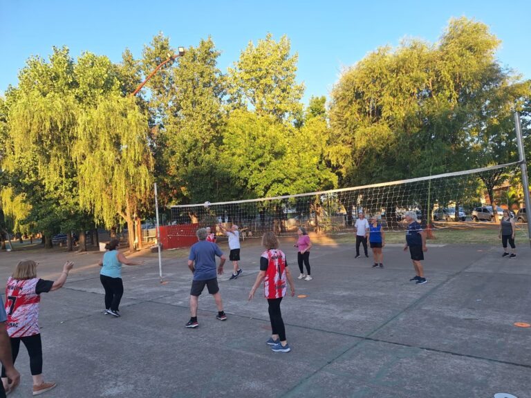 Newcom: actividad para Adultos Mayores