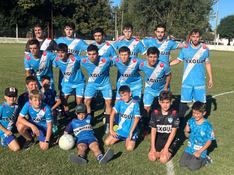 Primera A: goleó San Martín y es único puntero