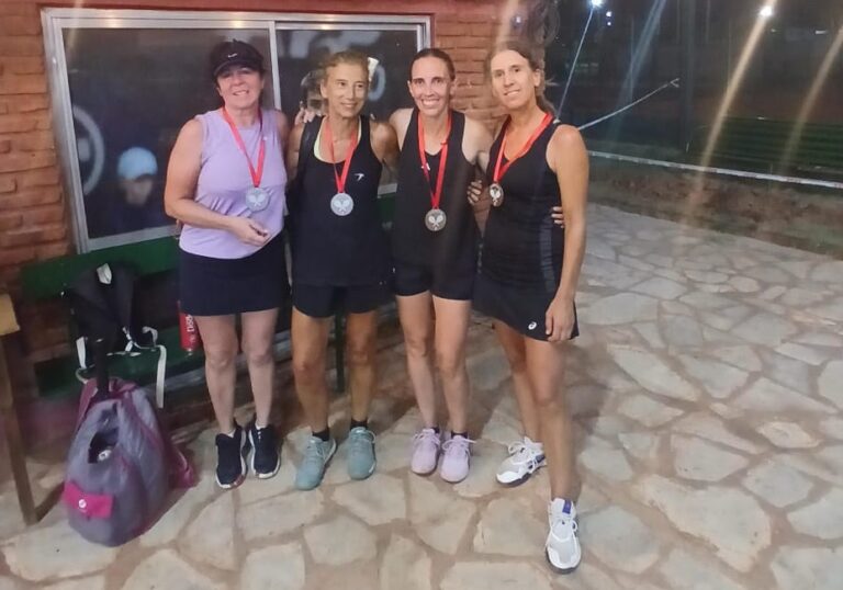 Torneo de Tenis de dobles en Atlético 9 de Julio