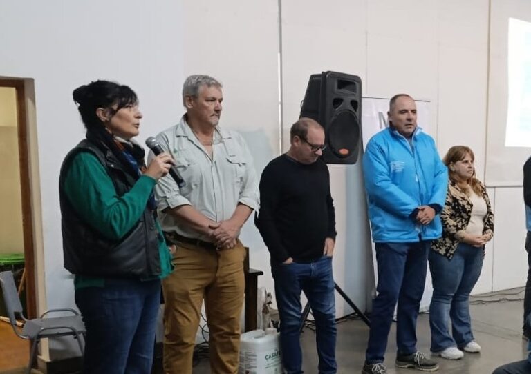 Fitosanitarios: se realizó el curso para aplicadores