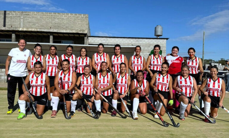 Hockey Damas: empataron Atlético y San Martín