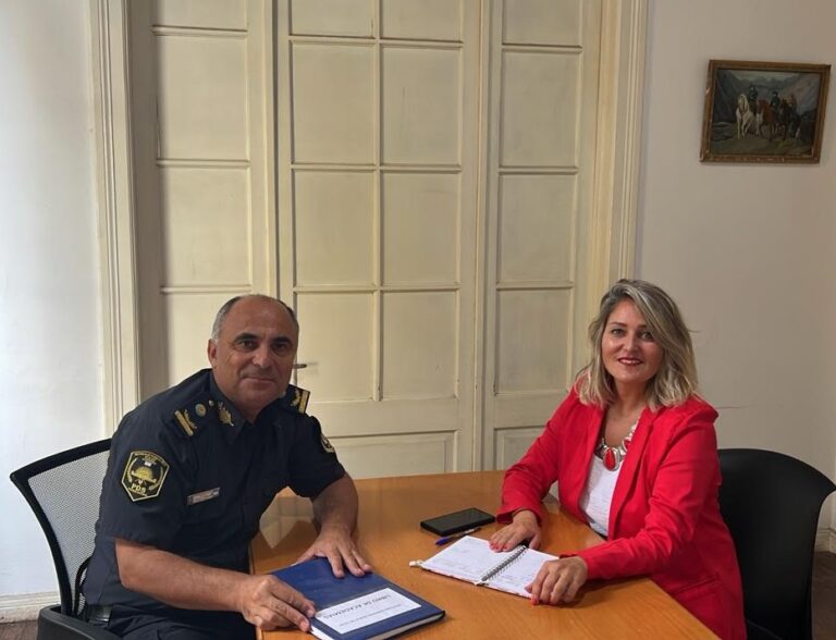 Mensajes en escuelas: realizaron acuerdos de intervención