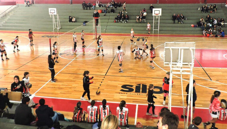 Voley: actividad por partida doble en el Club Atlético 9 de Julio