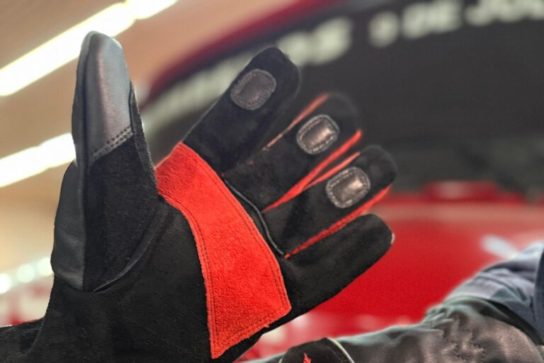 Mayor protección para Bomberos: nuevos guantes para incendios estructurales