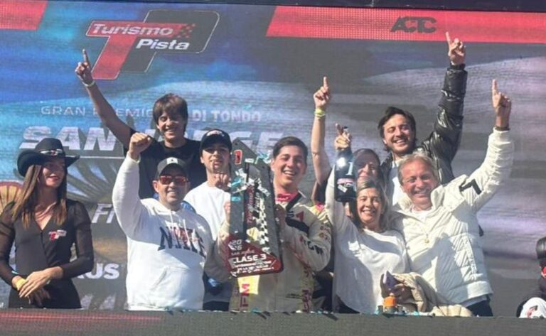 Francisco Martínez protagonista y ganador del Turismo Pista