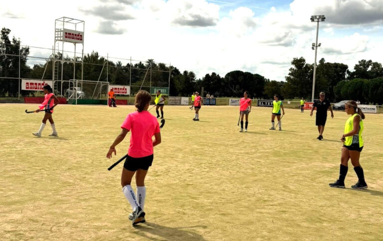 Hockey: jugadoras de Atlético 9 de Julio preseleccionadas