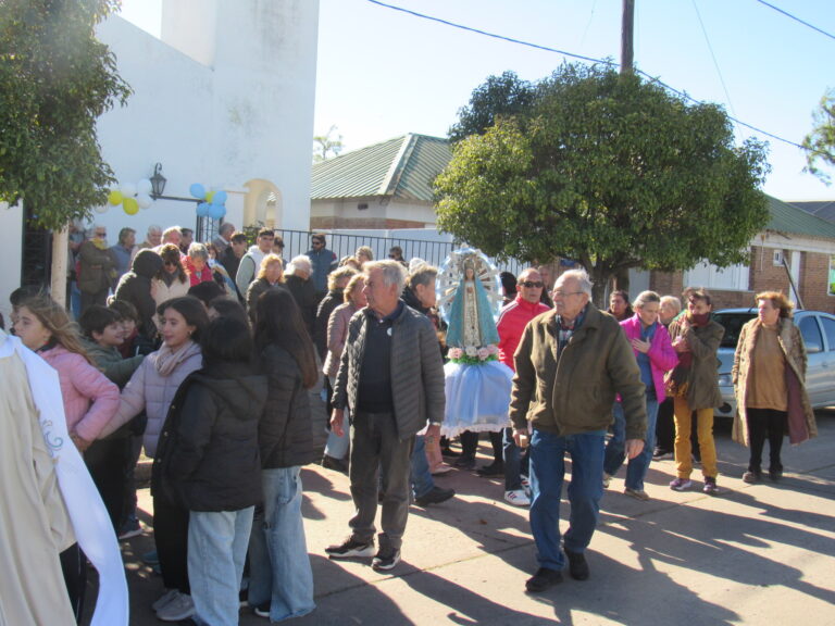 Celebraciones en Barrio Luján: Fiestas Patronales