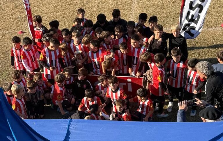 Fútbol infantil: más de 500 chicos jugaron en «Los Terquitos»