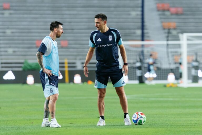 Hoy Argentina juega su último amistoso, previo al Mundial