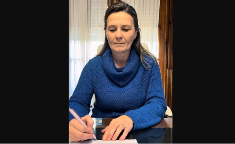 Basural: Gentile firmó un convenio con la Provincia