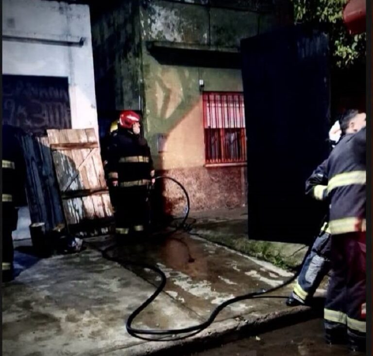 Principio de incendio en una vivienda