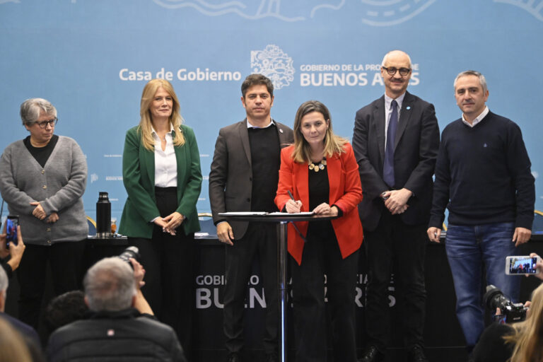 Adhesión al programa Municipio Unido por la Niñez y Adolescencia
