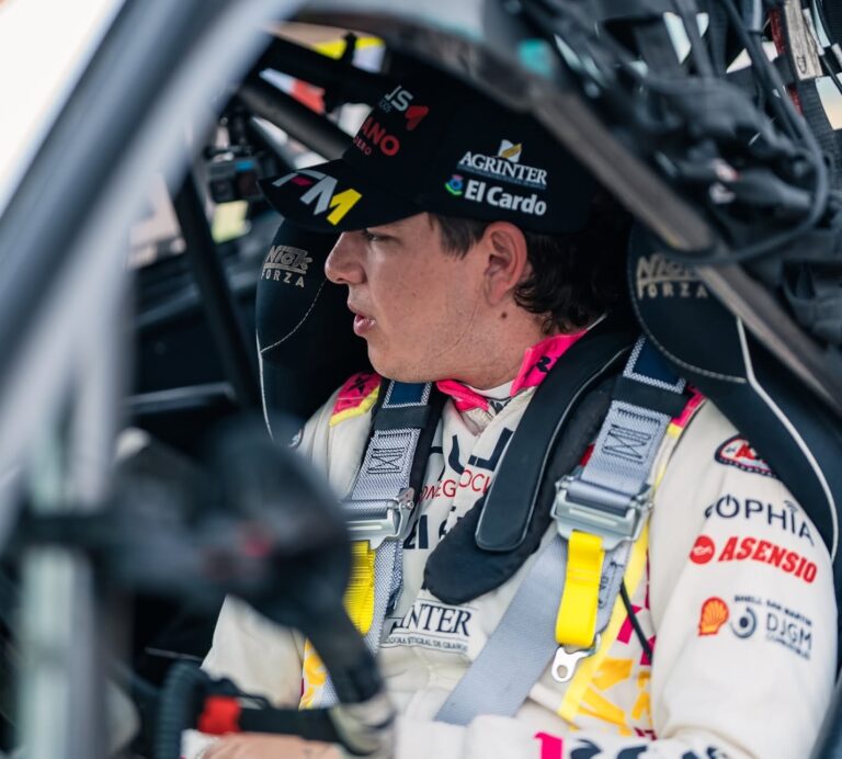 Francisco Martínez 5to en el Campeonato del Turismo Pista