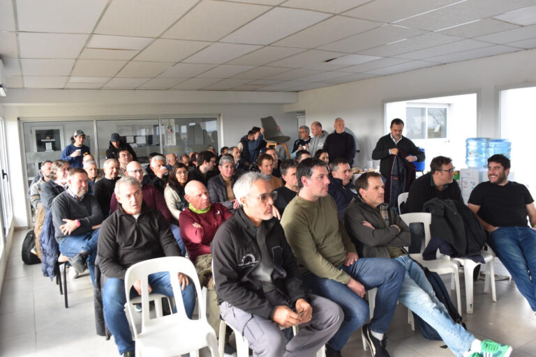El Aero Club fue sede de un encuentro en 9 de Julio: asamblea de la Federación de Vuelo a Vela